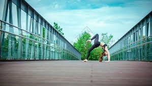 交易流言一览：四队觊觎浓眉哥，库明加或将留守勇士，西部三豪强追逐怀特